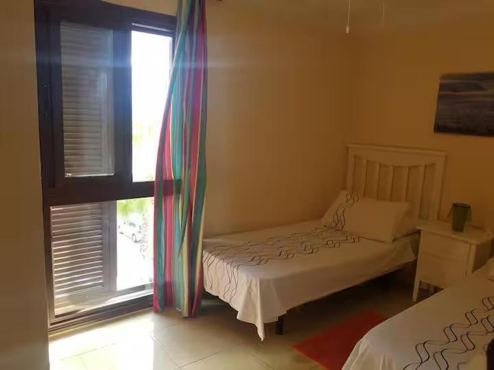 Apartment In Playa De Las Americas 1 Zimmer foto